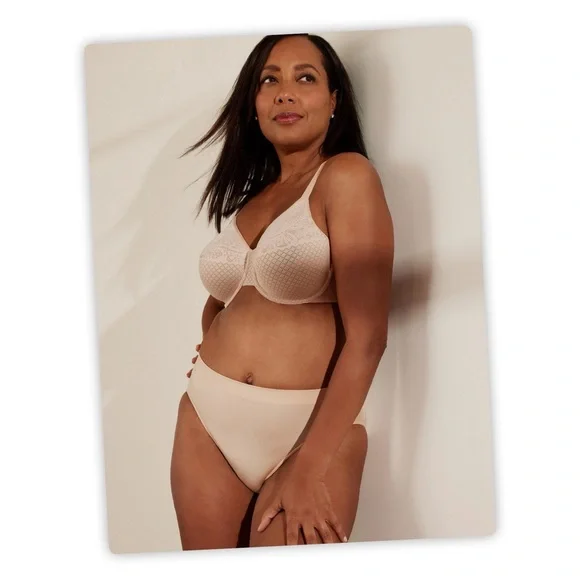 EUC Wacoal 857210 Visual Effects Minimizer Bra, 36DDD - Picture 8 of 8